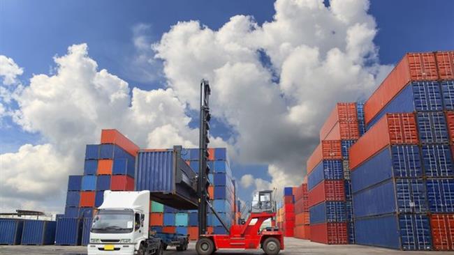 برای اولین بار در چند دهه اخیر میزان صادرات غیرنفتی از واردات فراتر رفته است